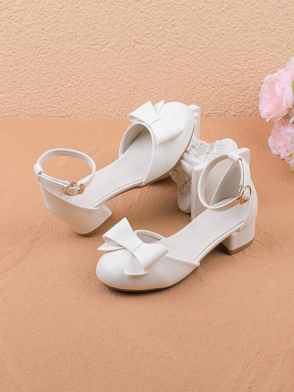 Girls' Fashion White Simple Breathable Lightweight Summer Sandals, Elegant Thick Heel Closed Toe Dress Shoes For Formal Dress, Costume, Dance, Wedding, Party, Suitable For Toddler, Little & Big Girls