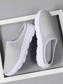 2026 Spring/Summer New Men's Soft Bottom Lightweight Casual Shoes, Fashion, Woven Nylon Mesh, Hollow Breathable, Outdoor Non-Slip Slip-On Shoes, Father's Day Gift - Light Grey - View 3