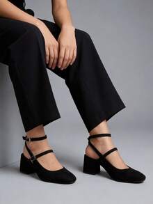 Women Pumps - Black - View 2