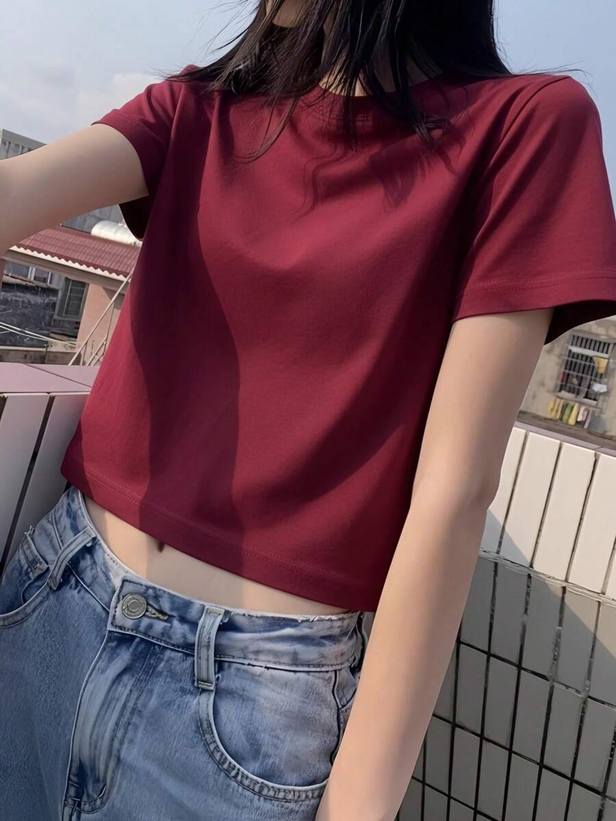 Áo thun ngắn tay, màu trơn, kiểu dáng mùa hè mới, dáng ôm, đa năng, cổ tròn, kiểu áo thường ngày. - Màu Đỏ Sâu - Xem 1