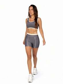 Women's Fitness Set Cropped Top + High Waist Shorts - 灰色 - 查看 3