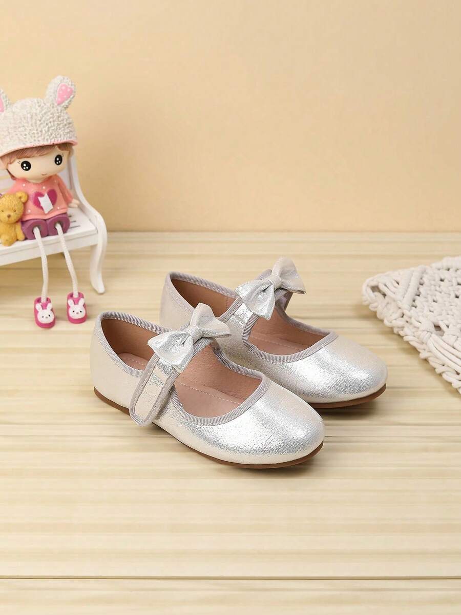 Lovely Bow Decor Shoes For Girl, Suitable For Autumn/Winter - Silver - View 1