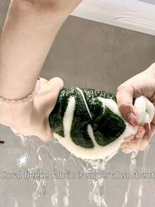 Creative Leaf-Shaped Bathroom Towel | Hangable, Absorbent Microfiber Towel For Bathroom, Dining, Kitchen - Multicolor - View 8