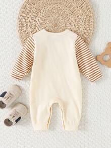 Bộ áo liền quần dài tay kẻ sọc màu trắng cổ tròn cho bé trai sơ sinh (1 chiếc) - Màu be - Xem 2