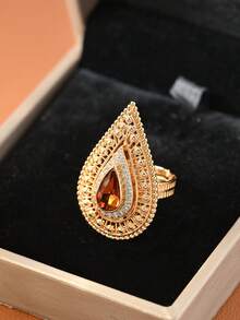 1枚复古奢华红蓝梨形切割立方氧化锆宽戒圈女士戒指，镀金镂空戒圈，完美适用于派对、宴会、婚礼、节日装饰，精致优雅的设计，是理想的珍贵珠宝礼品。 - 紅寶石-金色 - 查看 16