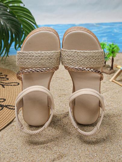 1 Par de Sandálias de Verão para Meninas, Pequeno em 1 Tamanho, Moda Slip-On, Leve, Minimalista, Cor Sólida Trançada, Sandálias de Plataforma Confortáveis para Uso Diário/Férias com Sola Grossa