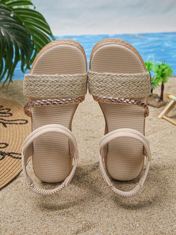 1 Pair Girls' Summer Sandals, Run Small By 1 Size, Fashionable Slip-On, Lightweight, Minimalist, Solid Color Woven, Comfortable Daily/Vacation Thick-Soled Platform Sandals