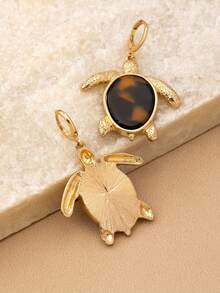 1对波西米亚极简可爱卡通孔雀石海龟耳环，适合女性，适合度假、派对、日常佩戴（图案随机） - 棕色 - 查看 4