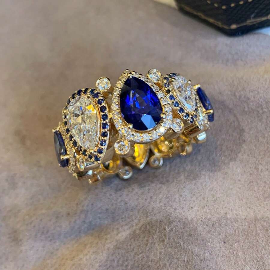 1枚亮蓝色水滴形闪亮细节戒指 - 藍石水滴閃鑽戒指 - 查看 1