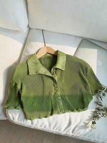 Áo croptop nữ màu xanh lá cây dáng trễ vai, có cổ, tay ngắn, chi tiết cúc cài, thích hợp cho mùa hè. - màu xanh lá - Xem 4