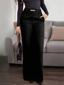 （不含腰带）女士纯色直筒裤，前部褶裥设计，纽扣和拉链闭合，搭配系腰带衬衫和高跟鞋，打造干练的办公室造型；搭配白色T恤和运动鞋，打造轻松休闲的现代春季风格。黑色 - 黑色 - 查看 2