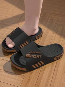 Zapatillas Gruesas Para Hombres De Suela Gruesa Adecuadas Para El Uso En Interiores Y Exteriores En Verano, Proporcionando Alta Durabilidad, Comodidad, Diseño Antideslizante Y Con Forma De Poo, Ideales Para Parejas - Negro y dorado - Ver 9
