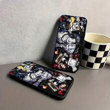 Retrato de Ace y Sabo con decoraciones animadas y música. Esta elegante funda es compatible con los modelos  17, 16, 15, 14 Pro Max, 13, 12, 11, XR y XS Plus. Fabricada en TPU flexible, resistente a golpes y arañazos, ofrece una excelente protección contra caídas y un agarre cómodo. Es un regalo ideal para familiares, amigos y seres queridos, y una opción perfecta para festivales. - Negro - Ver 7