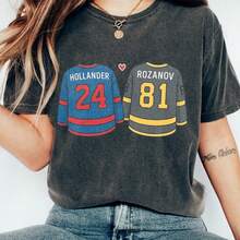 Hollander Rosanov Heated Rivalry Shirt, Hudson Williams Tee, Connor Storrie Fandom Gift - màu đen - Xem 1