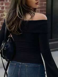 黑色露肩长袖修身上衣，露肩T恤，基础百搭，适合日常通勤、女士衬衫、节日装扮、情人节上衣、情人节女装、女士度假装、情人节装、夏季装、女士春季装、女士节日装、辣妹装、女士度假装、女士夏季装 - 黑色 - 查看 8