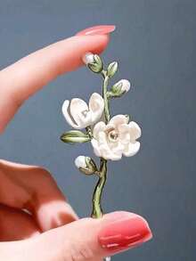 1Pcs Vintage Style Green Jasmine Flower Brooch With Pearl Accents Plant Botanical Floral Pin For Women Anti Slip Safety Clasp For Suits Blazers Dresses Shawls Elegant Pearl Corsage Leaf Design Accessory For Daily Wear Office Wedding Party Formal Events Thanksgiving Christmas Mothers Day Gift For Her Mom Wife Daughter Friend - trắng - Xem 6