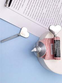 1pc Stainless Steel Round Hand Cream And Mini Toothpaste Squeezer - Tube Container Dispenser - Hand Cream Roller - Bathroom Accessory - 1PC - View 2