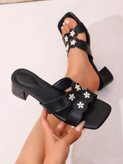 Damen bequeme Sandalen mit einem Riemen und Blumen-Schnalle, weiche Sohle Slide Pantoffeln, Plateau-Absatz Sandaletten mit niedrigem Absatz, vielseitige Mode Schwarz Sandaletten mit hohem Absatz