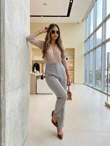 A&DD MODA, REF: 502-AS1188 | Women's Straight Tailored Pants, High Waist, Functional Side Pockets, Elegant Details On The Hem, Smooth And Sophisticated Finish, Versatile Formal Piece For Formal And Casual Looks, Comfort And Style For Everyday Wear, Improved Classic Suit - Màu Xám nhạt - Xem 3