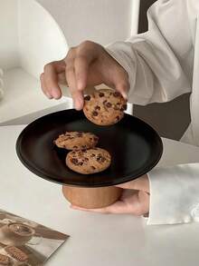 1 pièce Présentoir à gâteau en acier inoxydable avec base en bois, assiette de présentation de desserts, plateau multifonctionnel pour fruits, convient pour la décoration de table à manger, service à la maison et en cuisine, utilisation pendant le Ramadan - Noir - Voir 6