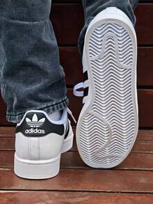 Adidas Originals Superstar 2 Comfortable, Simple, Thin-Soled, Durable, Low-Top Sneakers, Unisex - White Black - View 4