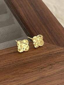 1pc S925 Silver Asymmetrical Textured Four-Leaf Clover "Ice Breaking" Stud Earrings, Luxury Jewelry Gift - Single Earring - View 3