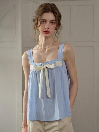 Simple Retro Top de tirantes con cuello cuadrado, lazo, plisado y contraste de color, adecuado para el verano