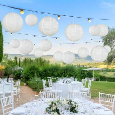 21pcs White Paper Lantern Set, 10"/8"/6"/4" Hanging Paper Lanterns, Suitable For Wedding, Engagement, Birthday And Graduation Ceremony - Elegant Striped Design, No Electricity Or Battery Required