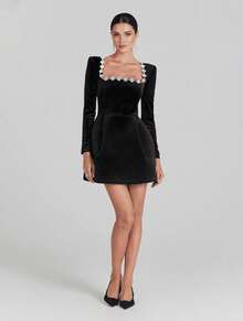 Elegant Solid Color Square Neck Rhinestone Embellished Short Velvet Dress, Suitable For Evening Date, Party, Wedding - Black - View 5