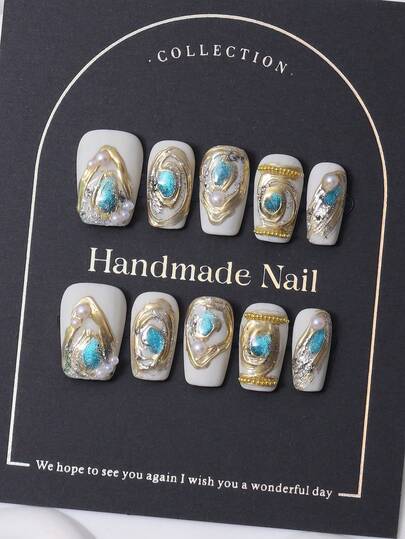 10 st/set handgjorda kinesiska fyrkantiga naglar med Y2K-gyllene lyxstil och handgjorda 3D-guldpläterade linjer och handmålade gradienta fina glittertryck med pärldesign. 1 bit gelégel och 1 bit nagelfil. Perfekt för vardagslivet såväl som för kostymer på Coachella Music Festival, press-on naglar och nagelvårdsprodukter.