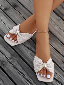 New Arrival Women's Sandals, Flat Square Toe Design, Fresh Bow Accent, High-End Gold-Tone Hardware, Slip-On Style, Lightweight & Comfortable, Mix & Match , Suitable For Home, Spring/Summer Outdoor, Casual Country Vacation, Street Fashion Beach Slippers - Beige - View 5