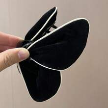 1 件优雅柔软的法式丝绒发夹，秋冬新年款式 - 采用柔软丝绒蝴蝶和鲨鱼设计，女士礼物 - 植絨抓夾 - 查看 6