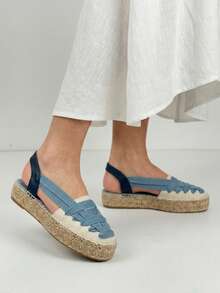 Chaussures Soraia, espadrilles plates à plateforme style bohème pour femme, sandales en toile sans talon avec brides croisées et semelle en jute tressée, idéales pour l'été et la plage. - Bleu azur - Voir 3