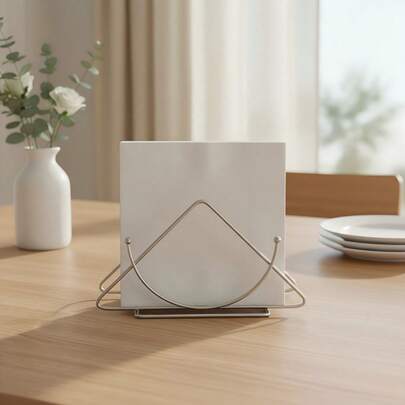 1个不锈钢半圆三角餐巾架，现代简约桌面纸巾收纳架，适用于餐厅、客厅、卧室、办公室等多种场景