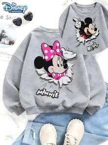 This Disney Girls' Sweatshirt Features A Creative And Dynamic Design Of Mickey And Minnie Mouse "Breaking Through The Wall," Giving It A Playful And Lively Style. The Fabric Is Soft And Warm, Making It Perfect For Everyday Wear, Family Outings, And Various Other Occasions. - 灰色 - 查看 1