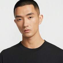 Nike Men's AS M NK TEE LSE LS OC F1 Long Sleeve T-Shirt, Knitted Collarless Long TIH4134-010 - Black - View 4