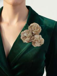 1pc Elegant Floral Mesh Rose Brooch, Suitable For Women To Wear On Daily, Party, And Work Outfits - Shape - View 1