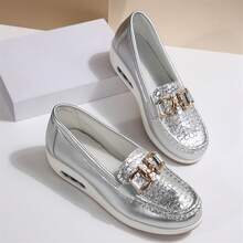 Spring Fall Outdoor Travel Shoes Womens Shoes Loafers Casual Flats Metal Buckle Comfortable Lightweight Driving Walking Ladies Shoes Flats - 銀色 - 查看 10
