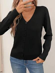 A Must-Have For Women's Spring And Autumn 2026: A Sophisticated V-Neck Button-Down Cardigan. A Casual Long-Sleeved Knit Cardigan, Perfect For Lounging At Home And Outdoor Activities. - 黑色 - 查看 5