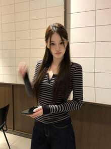 条纹长袖T恤，修身性感上衣，适合秋冬季穿着 - 黑灰條紋 - 查看 1