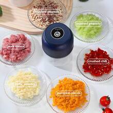 1 Piece Mini Food Processor For Chopping Garlic. Easy To Operate, It Can Effortlessly Chop Garlic Into A Smooth Paste. It Has Powerful Functions, Is Convenient To Use And Easy To Clean, And Is Suitable For Modern Kitchens. - Black - View 3