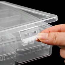 1 个（14/20/30/44 格）多功能透明隔层收纳盒，是收纳小型珠宝、配饰和工艺用品的理想之选，非常适合节日送礼、家居收纳和旅行，尺寸小巧，5.5*5.5*2CM，用时尚的收纳方案提升您的空间，适用于圣诞节、感恩节、新年和情人节庆祝活动。 - 無色 - 查看 11