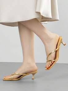 Athlefit Women's Strappy Kitten Heels Flip Flops Square Open Toe Low Heels Fashion Party Dress Thong Heeled Sandals - 金色 - 查看 5