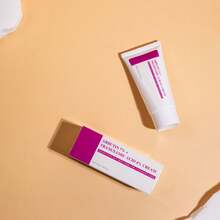 3支装熊果苷7%+氨甲环酸4%乳膏，含70,000ppm熊果苷、40,000ppm氨甲环酸、烟酰胺、谷胱甘肽，可淡化黑斑、雀斑、瑕疵和色素沉着，50毫升 - 透明*3 - 查看 12