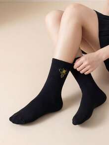 1/2 Pair Women Black Bee Ribbed Breathable Moisture-Wicking Casual Mid-Calf Socks, Suitable For Commuting And Home Wear - Multicolor - View 6