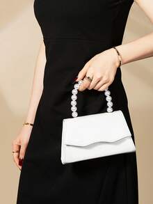 REMANLAND Chiếc ví cầm tay đính ngọc trai thanh lịch và quyến rũ, thiết kế nắp gập tinh tế, phù hợp làm ví dự tiệc/cocktail, ví dạ hội, ví đeo vai/đeo chéo, với dây đeo bằng kim loại, hoàn hảo cho phụ nữ tham dự các bữa tiệc, đám cưới, dạ hội và các sự kiện trang trọng, một lựa chọn lý tưởng cho các cô gái thích tiệc tùng và các quý cô, cũng là một món quà tuyệt vời dành cho phái nữ. - Xem 3