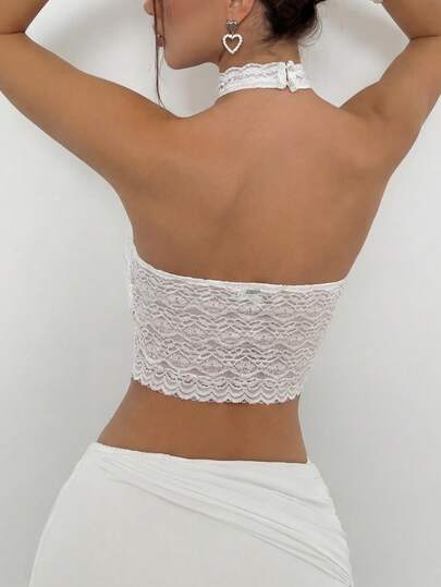 Faeriesty 白色个性露背蕾丝短款上衣 - 无袖透视网纱女性化街头风，打造大胆日常造型 | 花卉刺绣，修身剪裁，百搭叠穿单品 - 完美适用于街拍、休闲聚会、街头穿搭、夏季音乐节