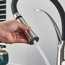 Ausziehbarer Küchenwasserhahn mit flexiblem Silikonsprüher, Einhebel-Auszieharmatur aus Messing mit Schwanenhals, moderne Hochbogenarmatur, Chrom mit schwarzem Gummi-Ausziehschlauch - Gebürstetes Nickel - Übersicht 6