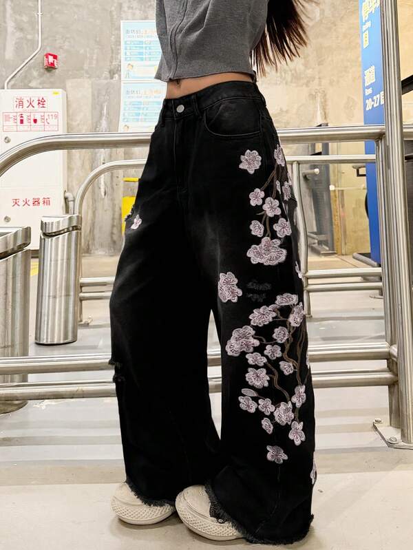 1 pièce Jeans évasés en denim déchiré et brodé pour femmes, pantalon décontracté ample et confortable pour la rue, poches arrière décoratives (ceinture/accessoires non inclus) Rose Printemps