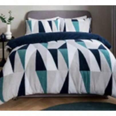 Luxury GEO Triangle Fleece Duvet Cover Set – Ultra Soft Faux Fur Bedding With Pillowcases – Cosy Winter Warm Quilt Set In Single, Double, King & Super King Sizes